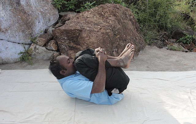 pavanamuktasana - Author: Thamizhpparithi Maari