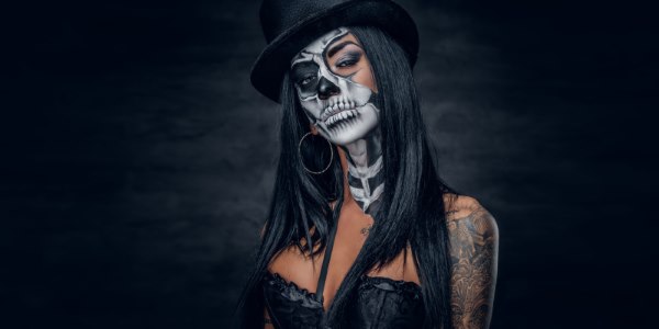 halloween make up strega