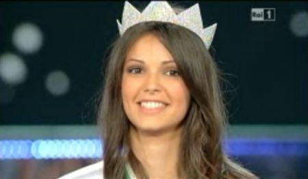 stefania bivone e miss italia 2011 - Fonte Foto: televisionando.it