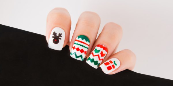 decorazioni unghie natalizie