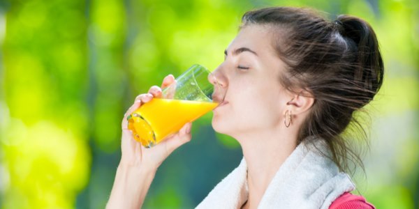 vitamina c riduce rischio raffreddore